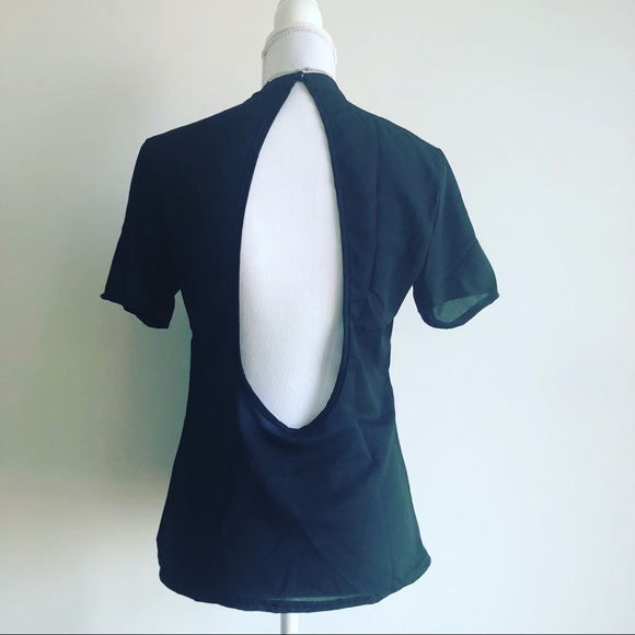 ✨LAST ONE✨Black Open Black Top - Picture 2 of 2